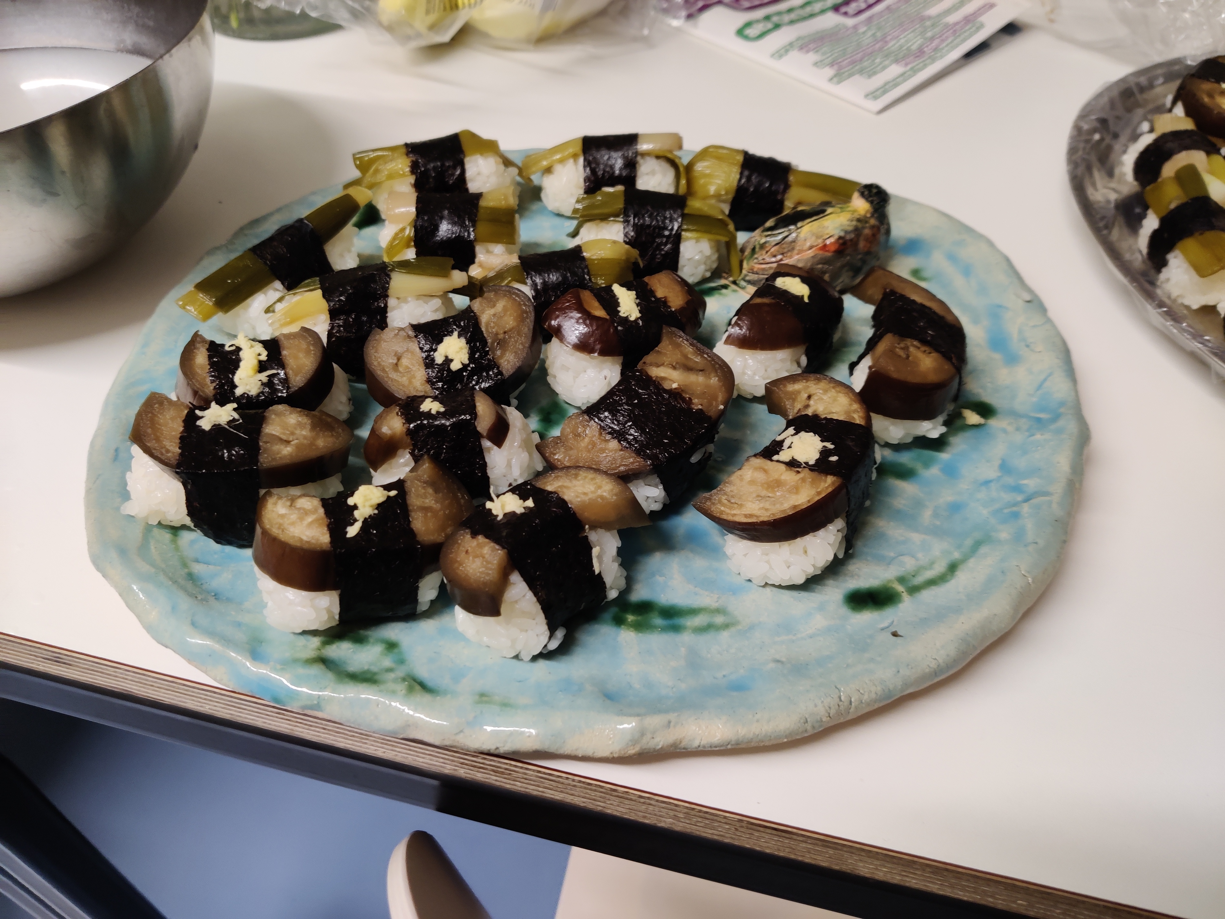 Individual food dish 5